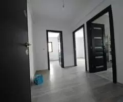 Apartament 1 camera de vanzare in Iasi, Lunca Cetatuii, boxa si loc de parcare in pret