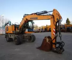 Excavator Liebherr A918 Litronic / 2013