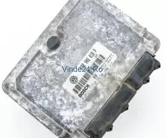 Calculator Motor VW PASSAT B5, B5.5 1996 - 2005 038906018P, 0281001720