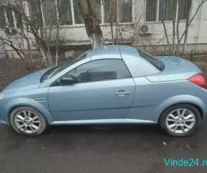 Vând Opel Tigra decapotabil