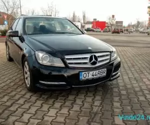 Mercedes-Benz C200 BlueEfficiency Motor 2.2 Diesel 136cp