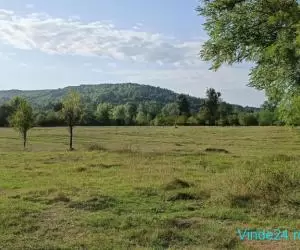 Teren Intravilan Iedera De Sus in zona de Deal/ Munte