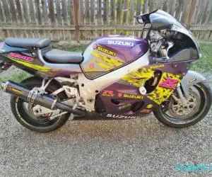 SUZUKI GSXR 750 ! stare BUNA