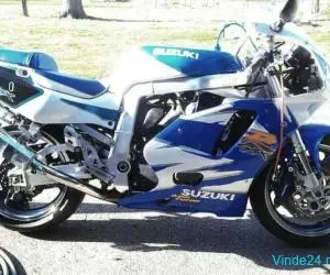 PIESE suzuki gsxr 750 / ulei / lichid